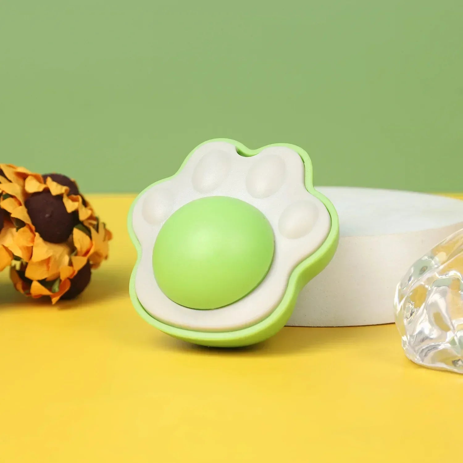 Natural Catnip Rotating Interactive Cat Toy - Alvorro